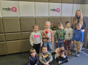 RADIO Q