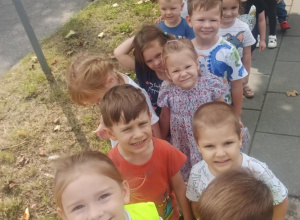 Zasady ruchu znamy, uśmiechnięte buzie mamy