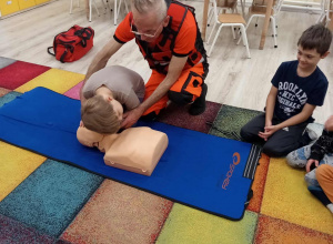 Spotkanie z ratownikiem medycznym - warsztaty z pierwszej pomocy