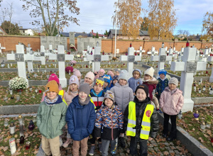 "Pamięć o poległych żołnierzach"