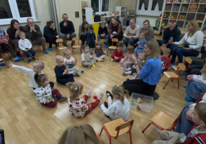 dzwoneczki robią dżyn dżyn