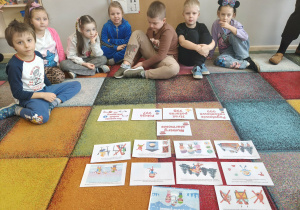 Dzieci podczas zajęć.