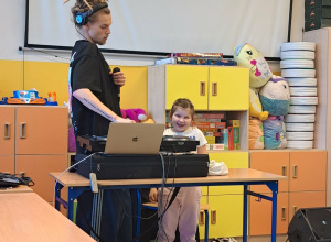 PRZEDSZKOLAKI NA KONCERCIE HIP-HOPOWYM