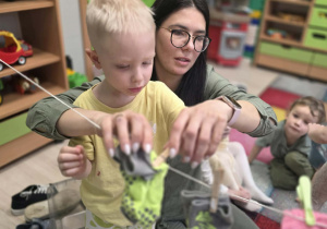 dwie takie same skarpetki