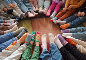 Nasze kolorowe skarpetki.