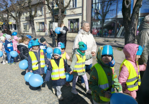 "Marsz na Niebiesko".