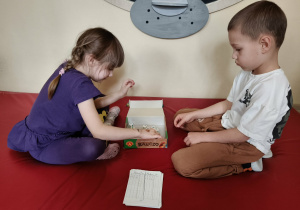 Dzieci podczas zajęć TUS.